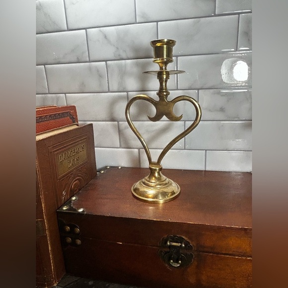 Vintage Brass Heart Candlestick - Picture 2 of 9